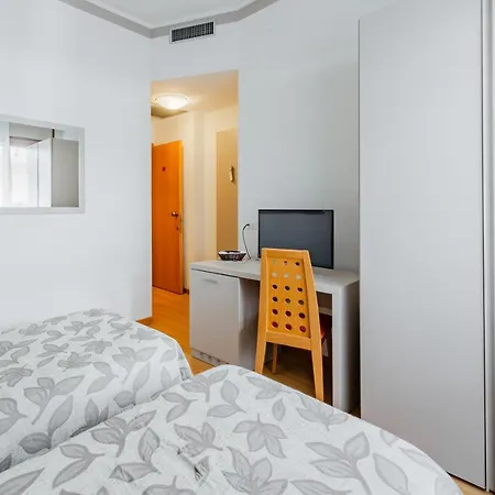 Del Corso Otel Bibione
