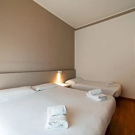 Hotell Del Corso 2*